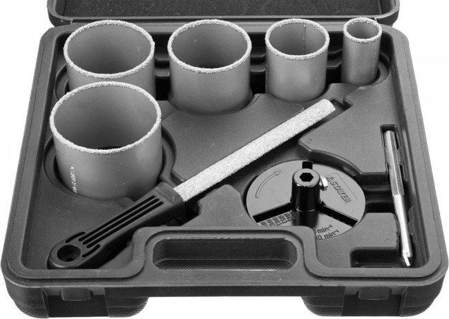 Набор STAYER "PROFESSIONAL": Коронки с основанием и центровочным сверлом, напильник, d=33, 53, 67, 73, 83мм, 8предм,  ( 33345-H8 )