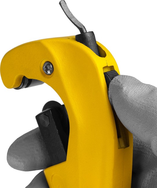 Труборез ProCut для медных труб диаметром 6-42 мм, STAYER Professional,  ( 2342-42 ) Труборез ProCut для медных труб диаметром 6-42 мм, STAYER Professional,  ( 2342-42 )