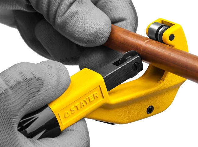 Труборез ProCut для медных труб диаметром 3-32 мм, STAYER Professional,  ( 2340-32 ) Труборез ProCut для медных труб диаметром 3-32 мм, STAYER Professional,  ( 2340-32 )