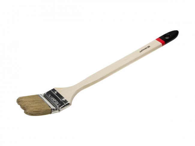 Кисть STAYER "MASTER" "Универсал" радиаторная для всех видов ЛКМ, светлая натурал щетина, деревянная ручка, 2,5"/63мм  ,  ( 0112-63_z01 )