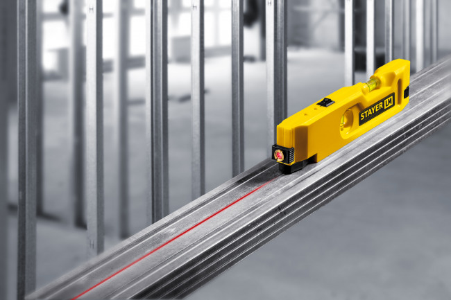 STAYER LM уровень лазерный, 20м, точн. +/-0,5 мм/м ( 34985 ) STAYER LM уровень лазерный, 20м, точн. +/-0,5 мм/м ( 34985 )